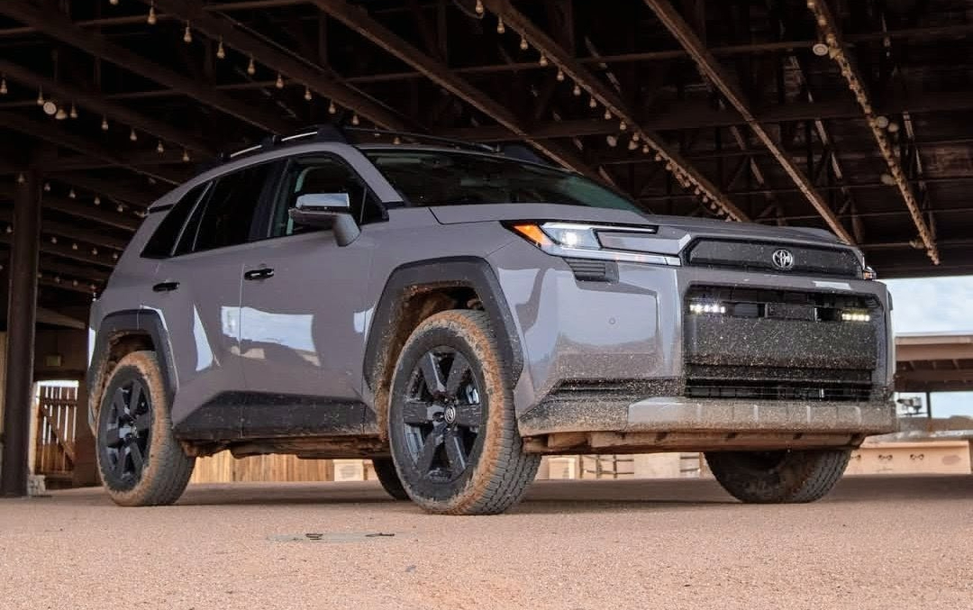 Новый Toyota RAV4